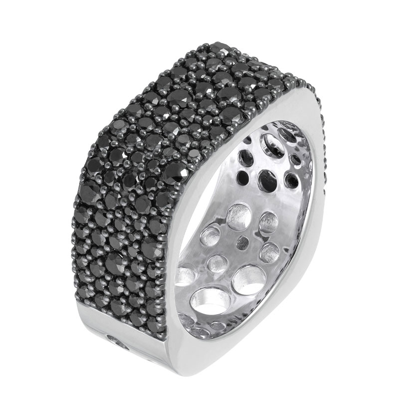 Inel din aur alb 18K cu 2,01 ct diamante negre